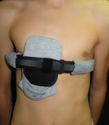Chest brace